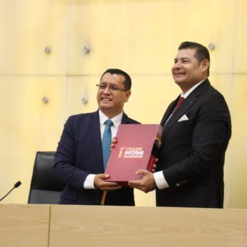 Seguridad, justicia y riqueza comunitaria, los tres pilares de mi administración: Alejandro Armenta en su Primer Informe