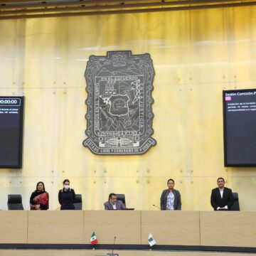 WhatsApp Image 2025-12-16 at 1.59.01 PM Instalan Comisión Permanente del Congreso del Estado para el Primer Periodo de Receso