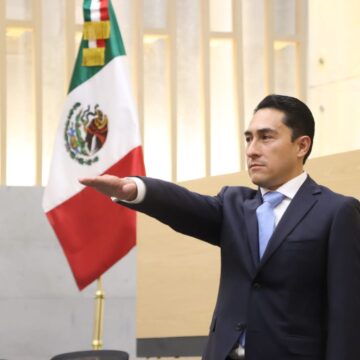 WhatsApp Image 2026-01-15 at 2.39.46 PM Germán Reyna y Herrero rinde protesta como titular de la ASE