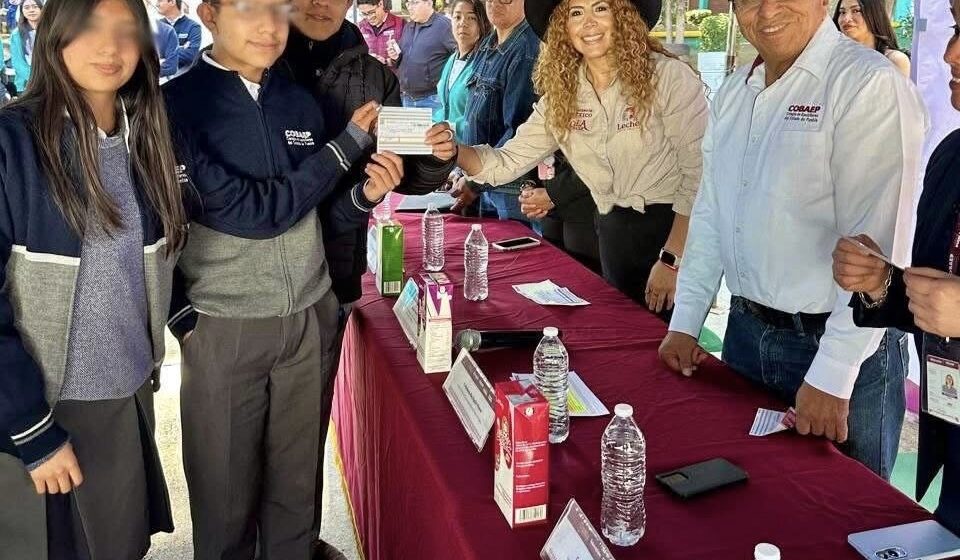 002liconsa (4) Fortalacen la nutrición en los planteles del Colegio de Bachilleres