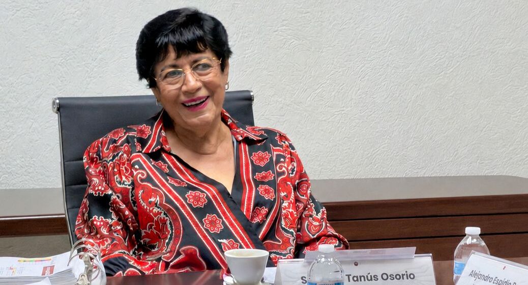 Instalan comité para entrega de concesiones